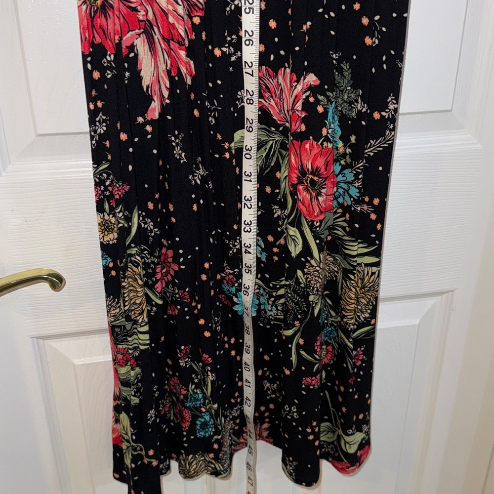 24/7 Maurices Floral Sleeveless Dress - Picture 5 of 13